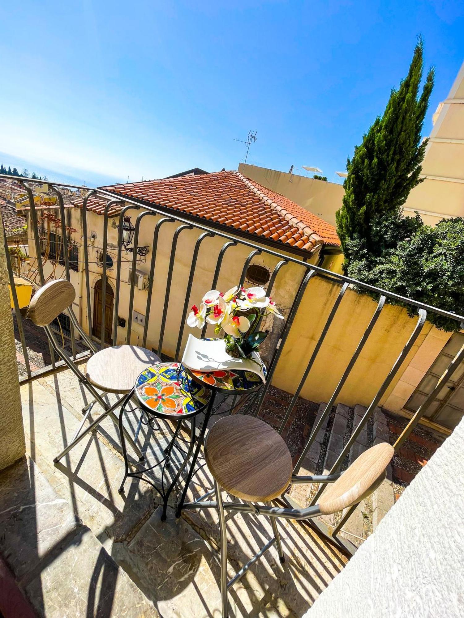 Panoramic Taormina Center Lejlighed Eksteriør billede